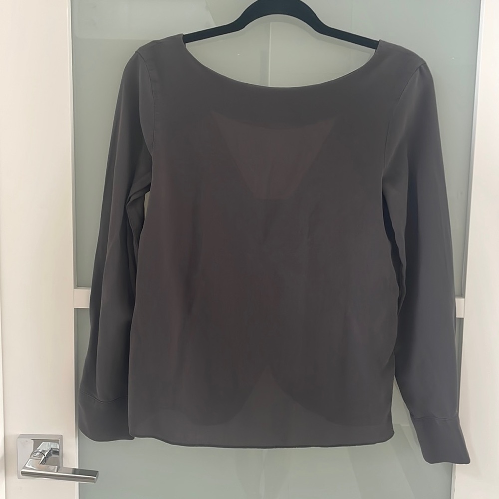 Club Monaco Blouse In Dark Gray, Size Small, Long Sleeves, Low Back